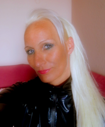 Sunny Tekk
