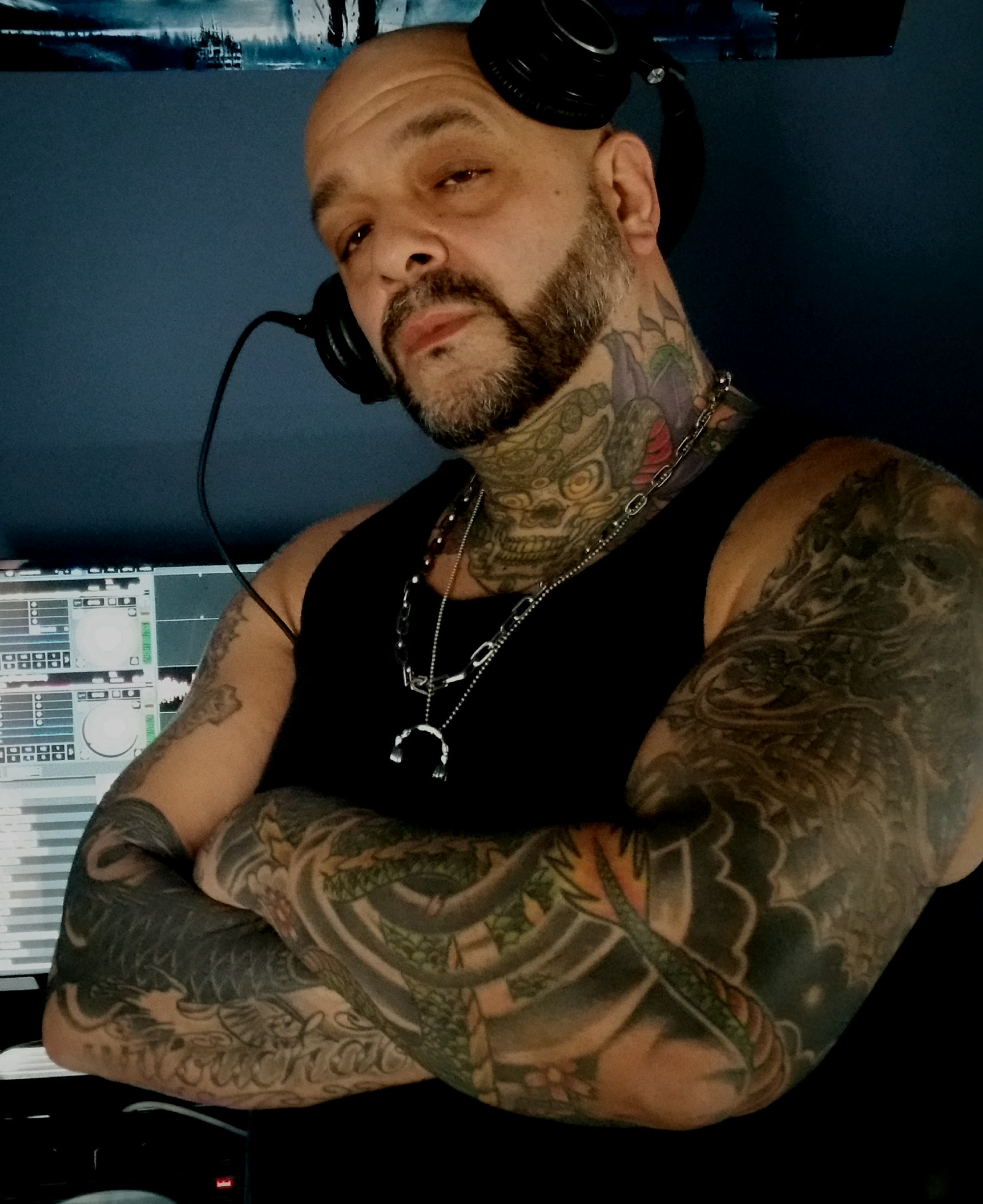 DJ GIOVANNI