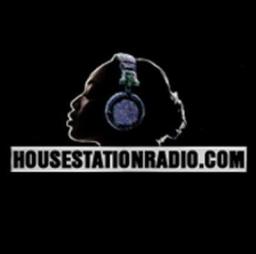 Dj Gigi Frassanito - Organic Live On Housestationradio.com