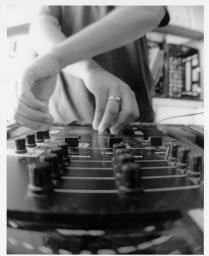 3 Deck All Vinyl Techno Mix &quot;Out with the new, In with the old&quot; 2013