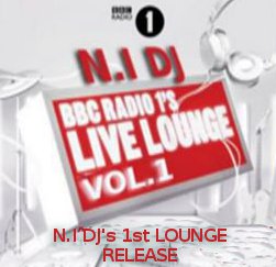 LIVE LOUNGE