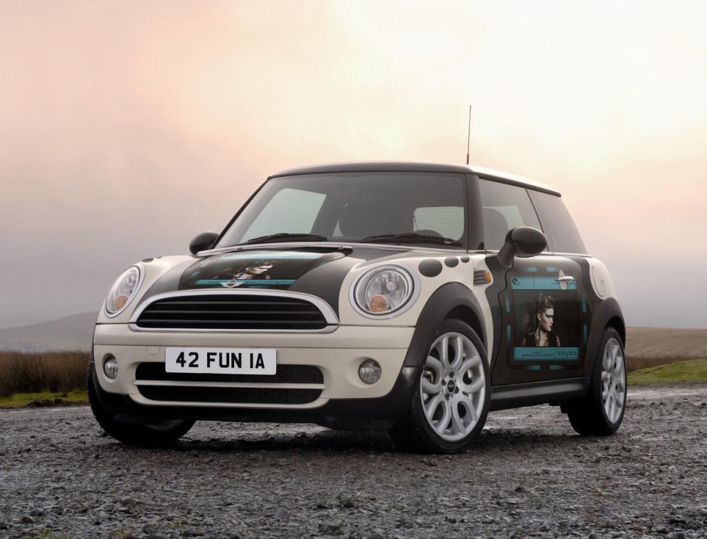 Mini Cooper 2017-03-22 10 59 24