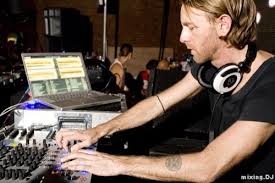 RICHIE HAWTIN LIVE AMSTERDAM