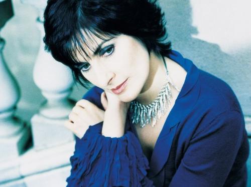 Mixhouse Vs. Enya. The Amazing World Of Enya. Extended Musical Journey by Jonas Mix Larsen.