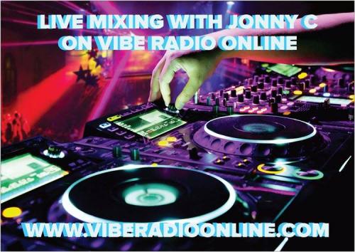 Live DJ Mix   on viberadioonline.com