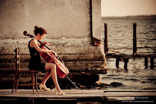 Romantic and Dreamy Contemporary Classical Music