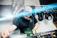 Dj Unik warm-up set for Deborah De Luca @ Clinic